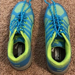 Steel toed sneakers. Size 5